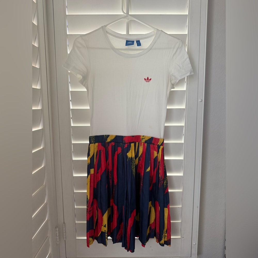 adidas White Crewneck Tee with Blue Logo Tag
